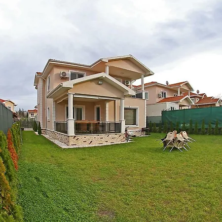 Doruk Grand Villa Sapanca